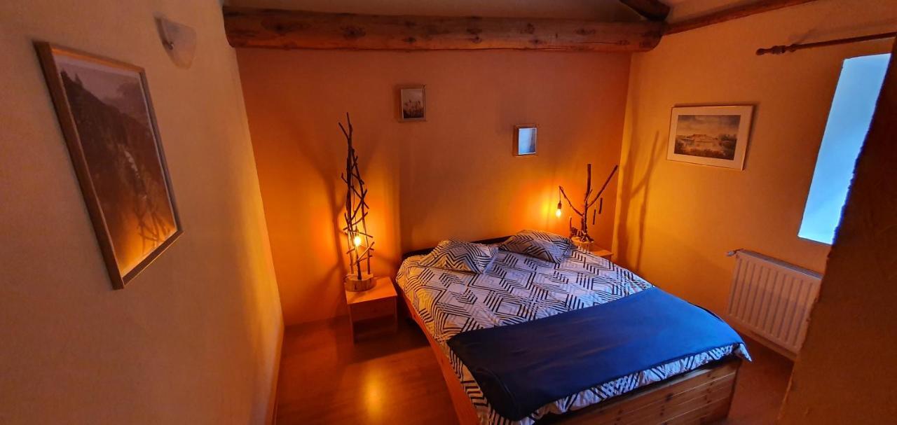 Bed and Breakfast Aux étoiles de Moranges à Saint-Germain-l'Herm Extérieur photo